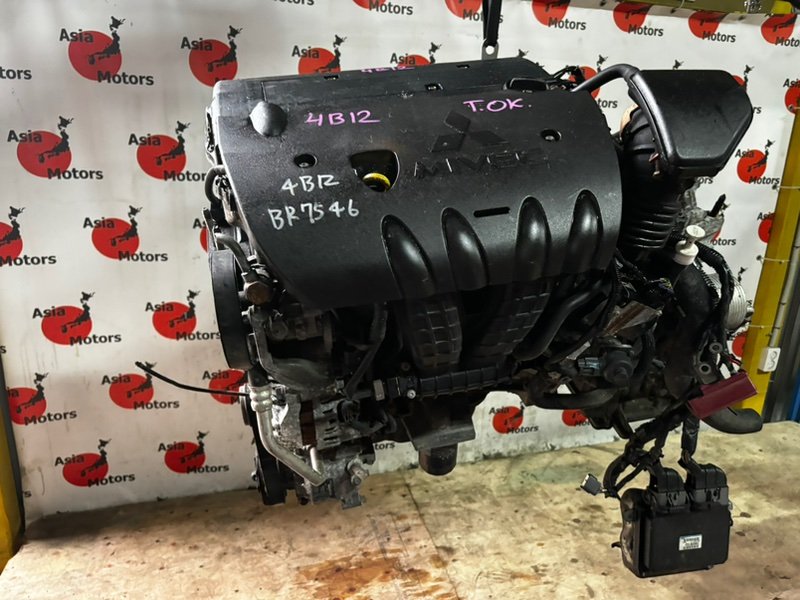 Двигатель Mitsubishi Outlander CW5W 4B12 (б/у)