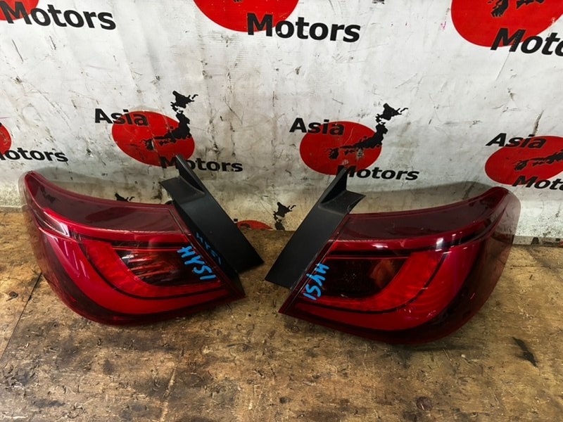 Стоп-сигнал правый Q70 Y51 VQ25HR Стоп-сигнал правый Q70 Y51 VQ25HR