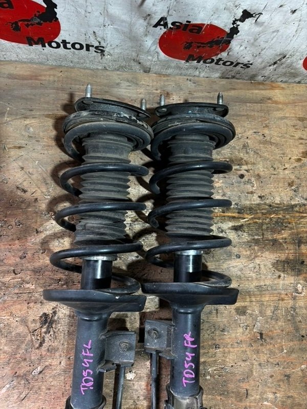 Стойка передняя для SUZUKI ESCUDO, GRAND VITARA TD54W, TD94W, TA74W, TDA4W, TDB4W J20A, PARA, PARA 3 ракурс Стойка передняя для SUZUKI ESCUDO, GRAND VITARA TD54W, TD94W, TA74W, TDA4W, TDB4W J20A, PARA, PARA 3 ракурс