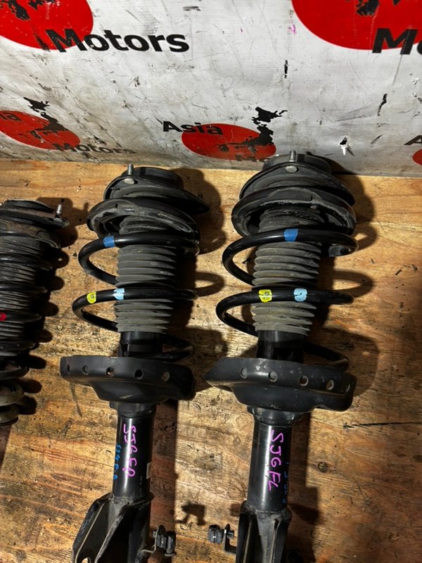 Стойка передняя для SUBARU FORESTER SJG, SJ5 FA20, KOMPLEKT, KOMPLEKT 6 ракурс Стойка передняя для SUBARU FORESTER SJG, SJ5 FA20, KOMPLEKT, KOMPLEKT 6 ракурс