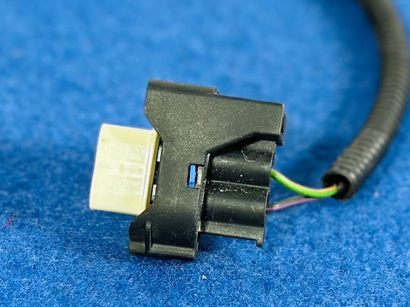 Разъем ДХО DRL LED передний левый S80 2015