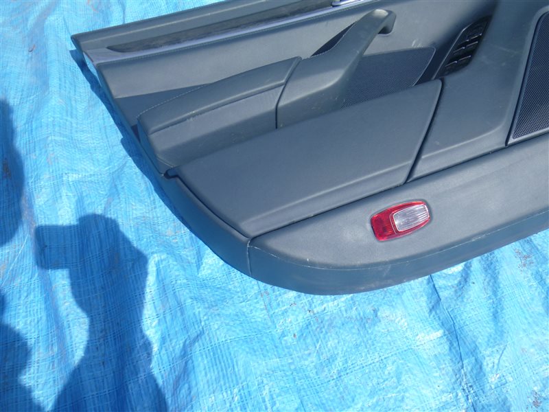 Обшивка двери передняя левая PANAMERA 2010 M48.40