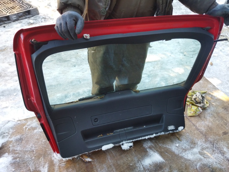 Дверь задняя A4 8K2