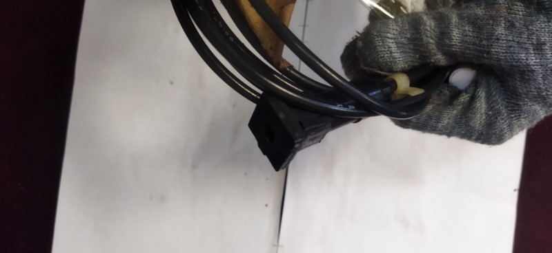 Трос лючка бензобака Bighorn UBS73GW