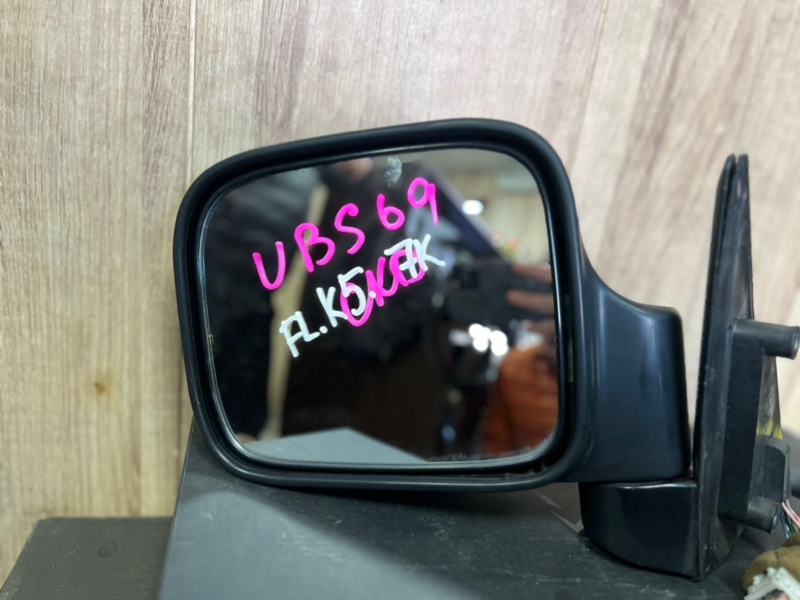 Зеркало переднее левое Bighorn UBS69DW Зеркало переднее левое Bighorn UBS69DW