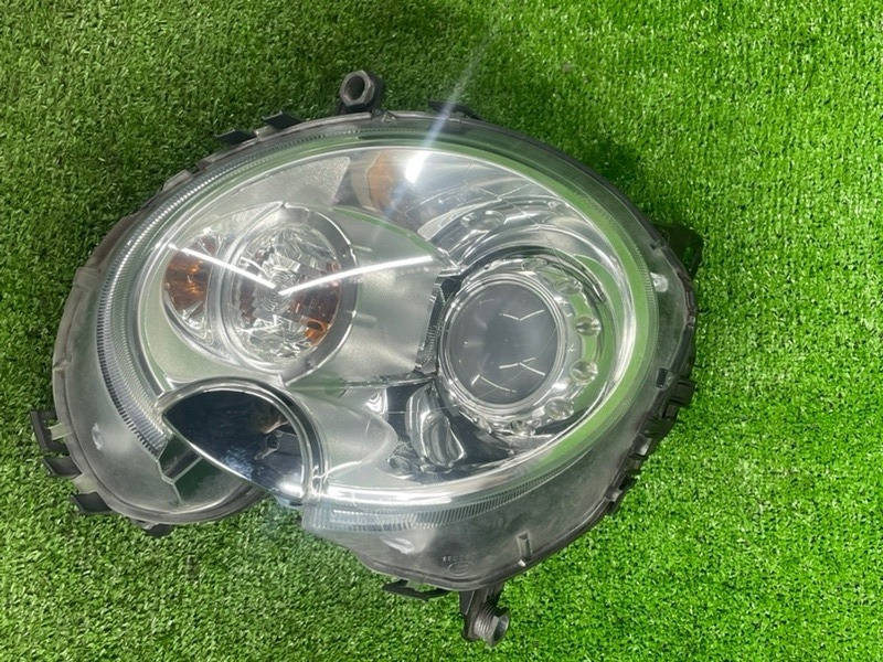 Фара передняя правая Mini Hatch 2010 R56 0301225674 контрактная