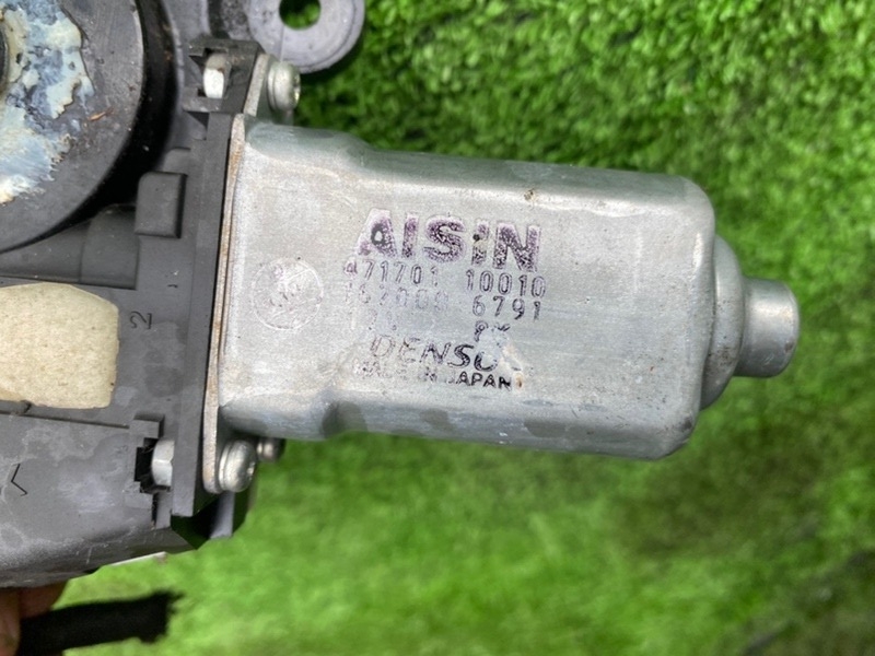 Мотор люка Toyota Vellfire GGH20 2GRFE Мотор люка Toyota Vellfire GGH20 2GRFE