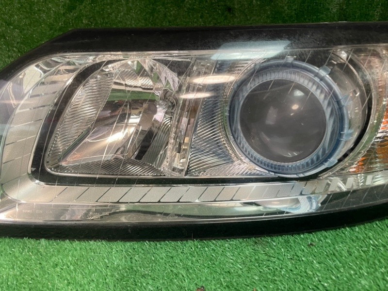 Фара передняя левая Volvo V50 MW20
