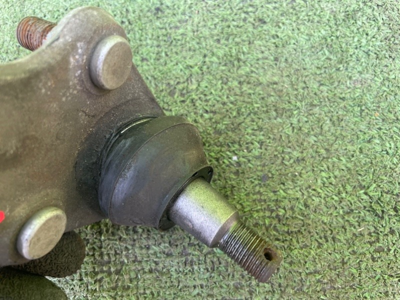 Шаровая опора передняя Toyota Harrier ZSU60 3ZRFAE