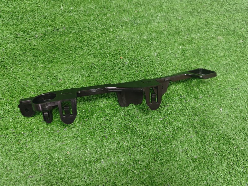 Крепление фары переднее правое Toyota C-HR