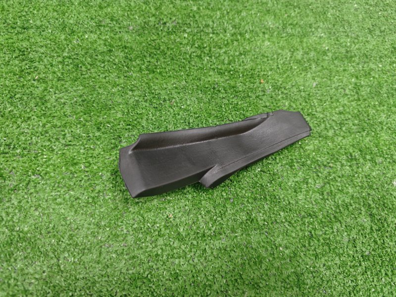 Уголок жабо передний левый Camry 2006-2013