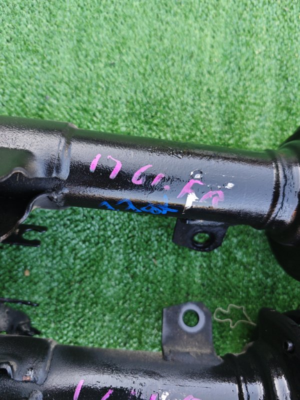 Стойки передний XBEE 2019 MN71S K10C