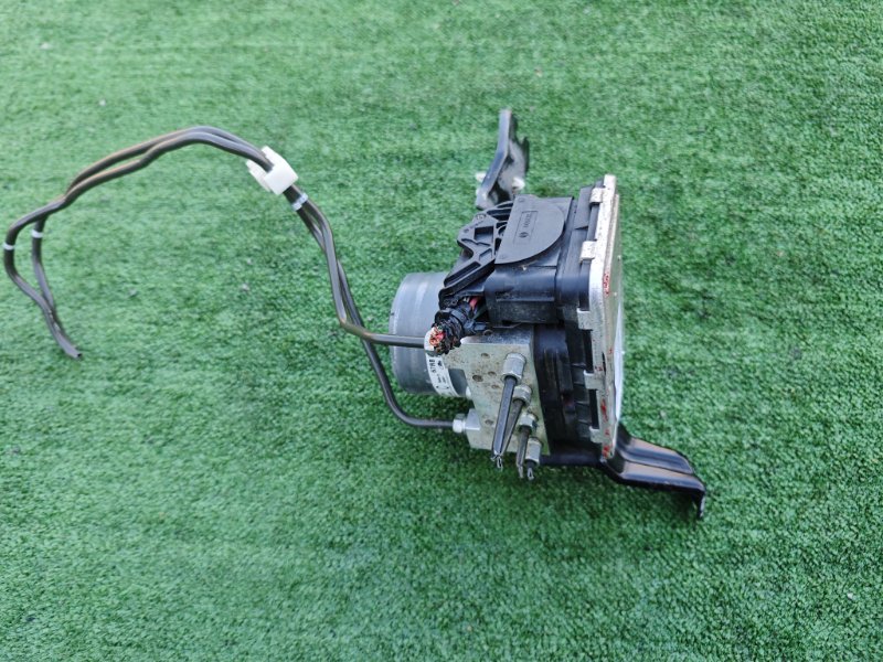 Блок ABS Swift 2018 ZC33S K14C Блок ABS Swift 2018 ZC33S K14C