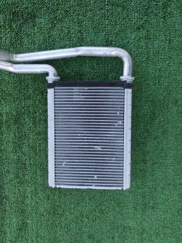 Радиатор печки Yaris 2020 MXPH10 M15A Радиатор печки Yaris 2020 MXPH10 M15A