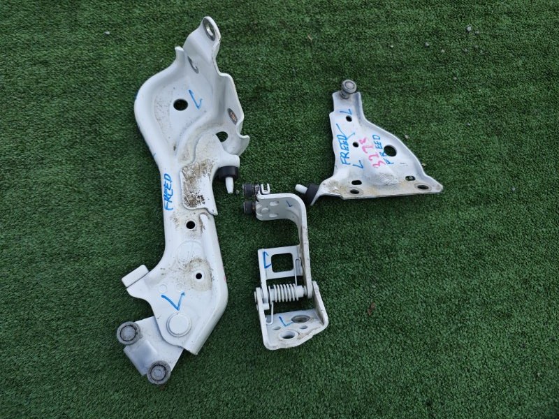 Ролик раздвижной двери левый Freed 2018 GB8 LEB-H1