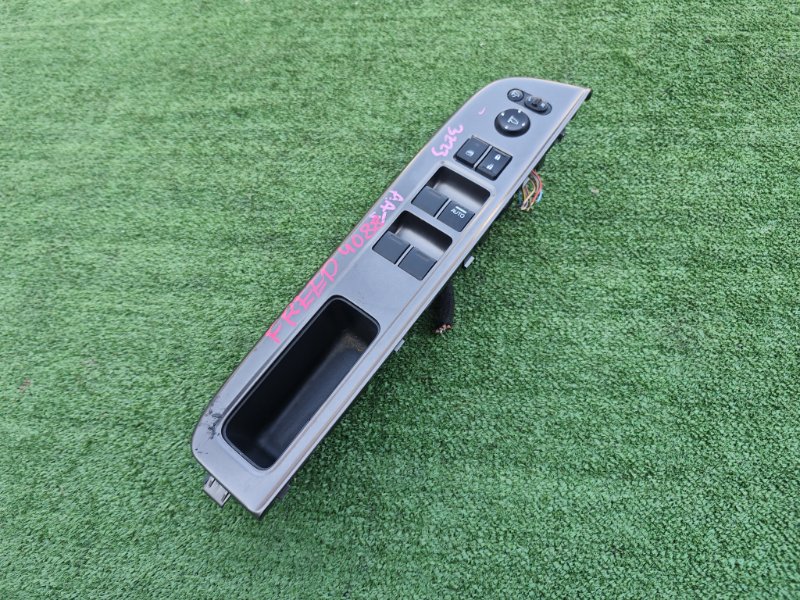 Блок управления стеклоподъемниками передний правый Freed 2018 GB8 LEB-H1 Блок управления стеклоподъемниками передний правый Freed 2018 GB8 LEB-H1