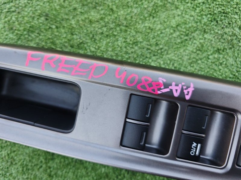 Блок управления стеклоподъемниками передний правый Freed 2018 GB8 LEB-H1 Блок управления стеклоподъемниками передний правый Freed 2018 GB8 LEB-H1