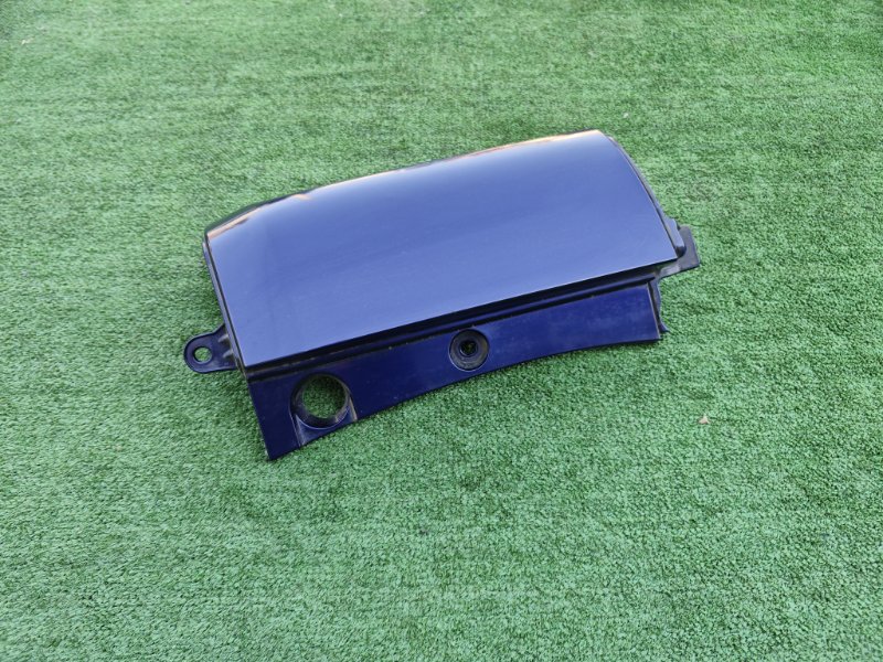 Запчасть накладка на крыло задняя правая Nissan Serena 2017 GFC27 MR20 контрактная Накладка на крыло задняя правая Nissan Serena 2017 GFC27 MR20 контрактная