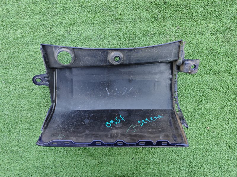 Накладка на крыло задняя правая Serena 2017 GFC27 MR20 Накладка на крыло задняя правая Serena 2017 GFC27 MR20