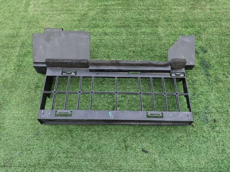 Запчасть пластик радиатора инвертора передний Nissan Xtrail HNT32 контрактная Пластик радиатора инвертора передний Nissan Xtrail HNT32 контрактная