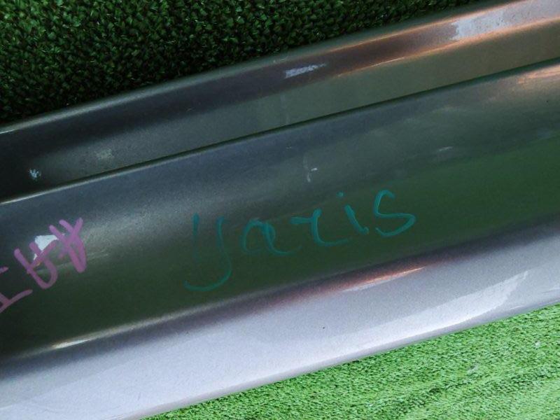 Накладка на порог правая Yaris 2020 MXPH10 M15A Накладка на порог правая Yaris 2020 MXPH10 M15A