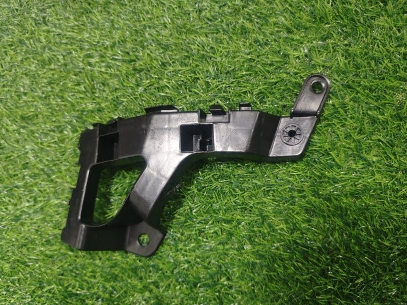 Крепление бампера переднее левое CR-V 2020-2022