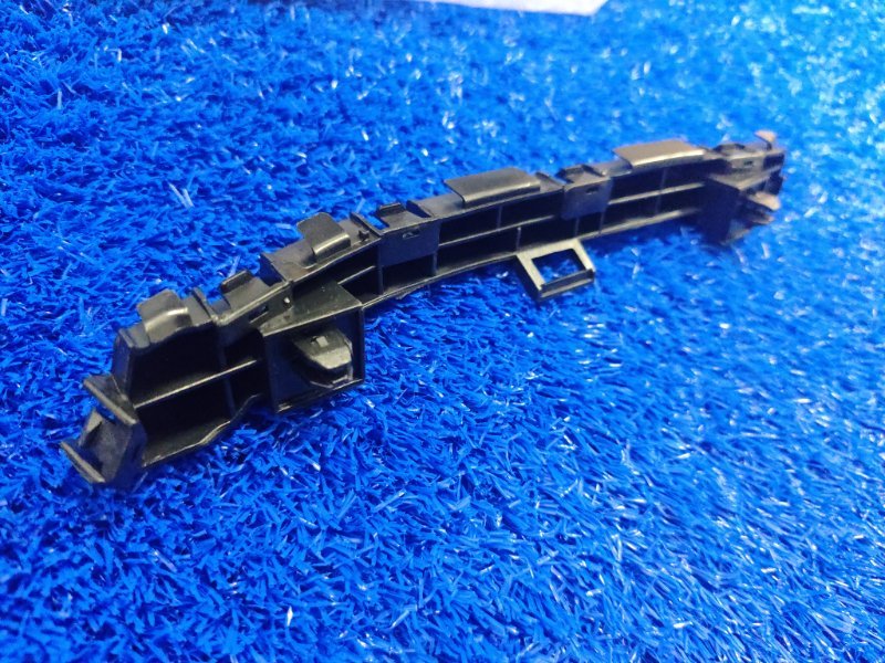 Крепление бампера переднее правое Odyssey 2015-2018