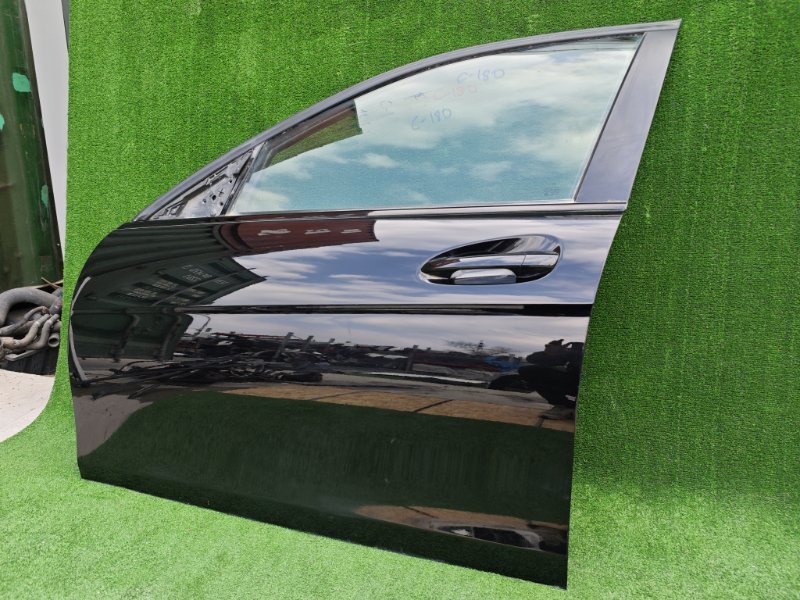 Дверь передняя левая Mercedes-Benz C-class W204 контрактная