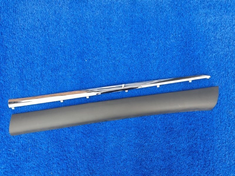 Молдинг двери передний правый Lexus RX 2009-2014 75071-48030 новая