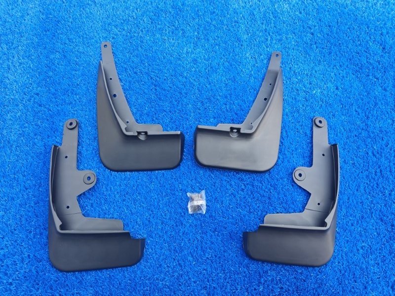 Брызговики Mazda CX-30 2020+ новая