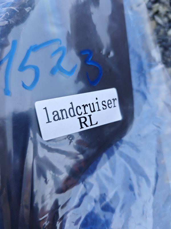 Заглушка рейлинга задняя правая Land Cruiser 1998-2007 Заглушка рейлинга задняя правая Land Cruiser 1998-2007