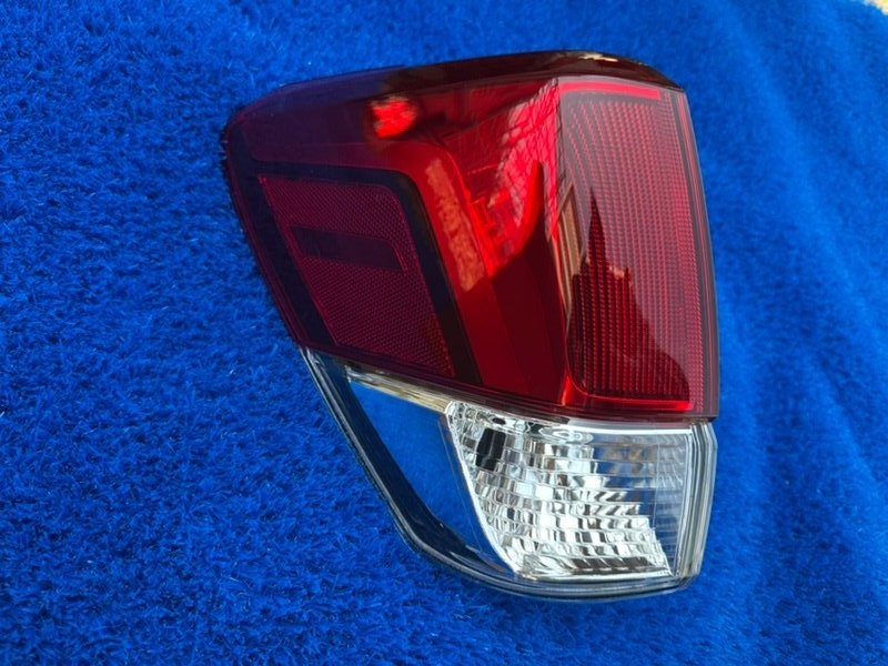 Стоп-сигнал задний левый Forester 2019-2024
