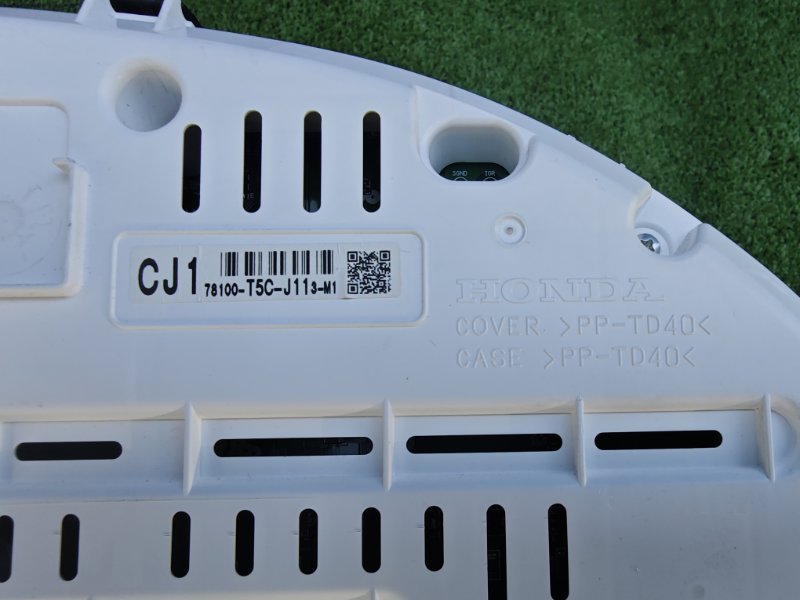 Спидометр Fit 2014 GP5 LEB-H1