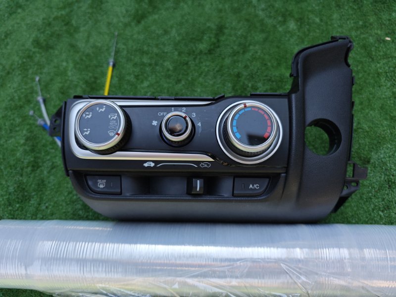 Блок управления климат-контролем Honda Fit 2014 GK3 L13B контрактная