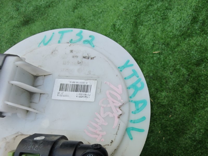 Топливный насос X-Trail NT32