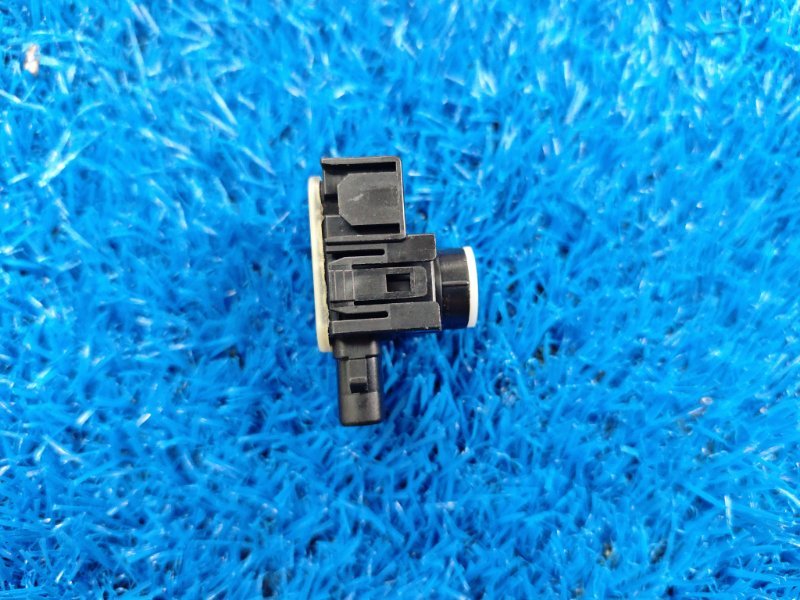 Датчик парковки 2009-2012 Датчик парковки 2009-2012