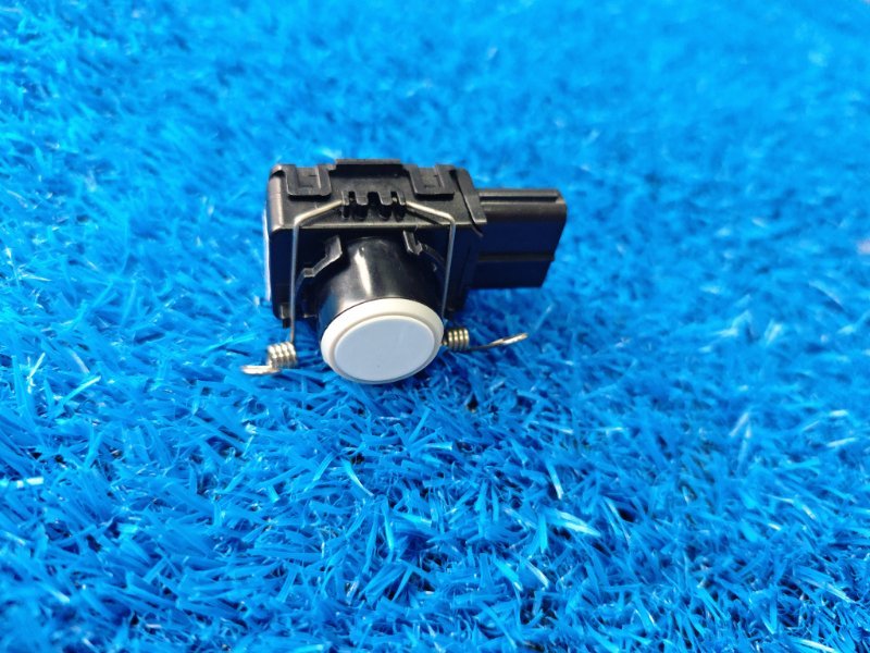 Датчик парковки передний toyota Land Cruiser 2008-2011 89341-28450 новая