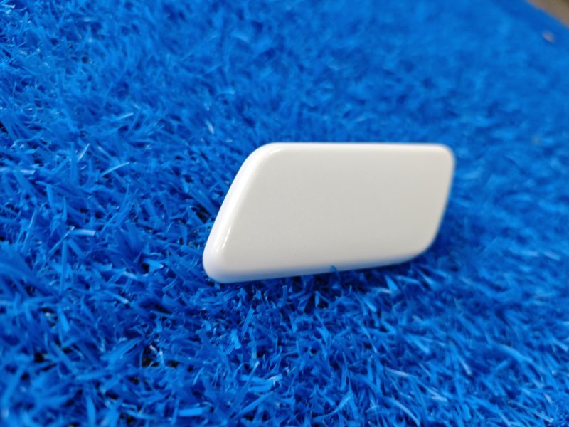 Крышка форсунки омывателя фар передняя левая Land Cruiser 2012-2015 Крышка форсунки омывателя фар передняя левая Land Cruiser 2012-2015