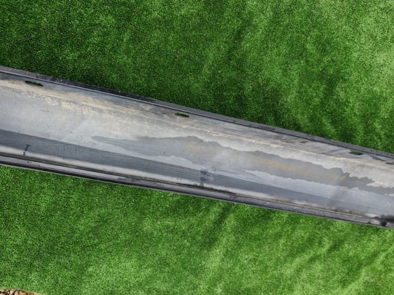 Накладка на порог левая C-Class W204