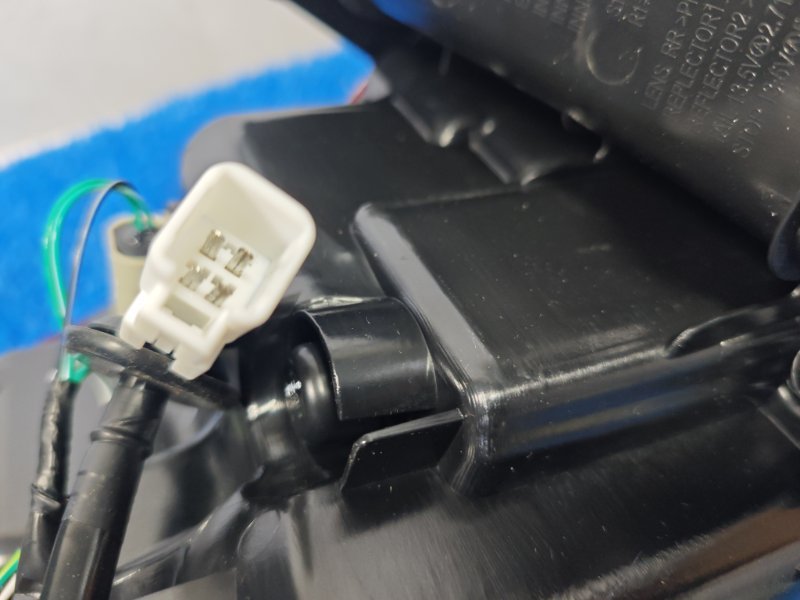 Стоп-сигнал задний правый Outlander 2016-2021