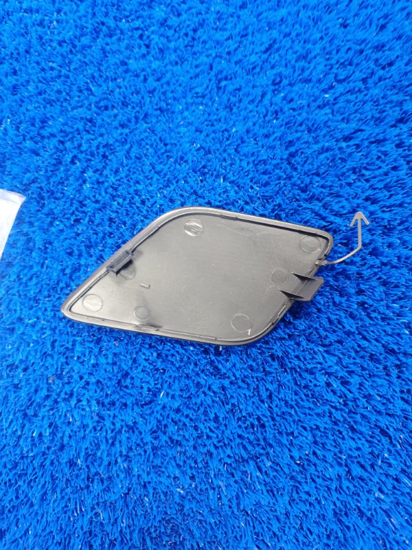 Заглушка бампера передняя левая UX 2018-2024