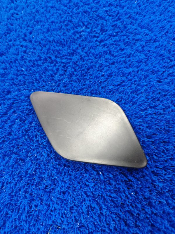 Заглушка бампера передняя левая UX200 2019-2021