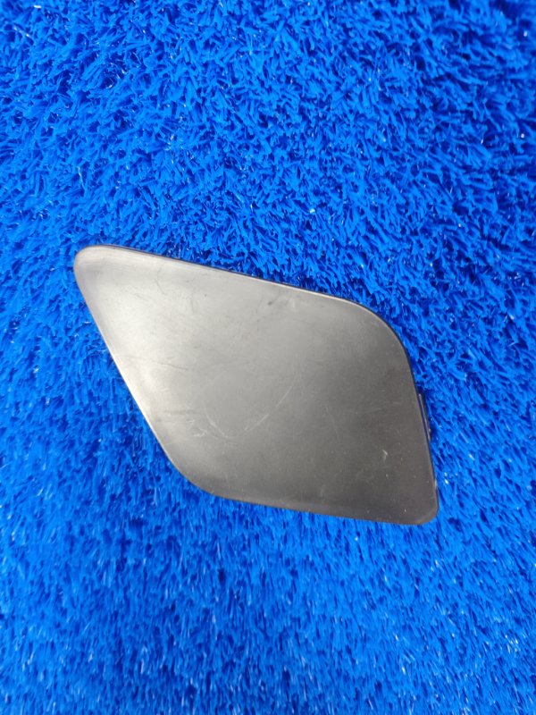 Заглушка бампера передняя левая Lexus UX200