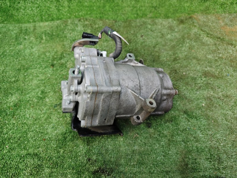 Компрессор кондиционера Nissan Note 2018 SNE12 EM57N2 HR12DE контрактная