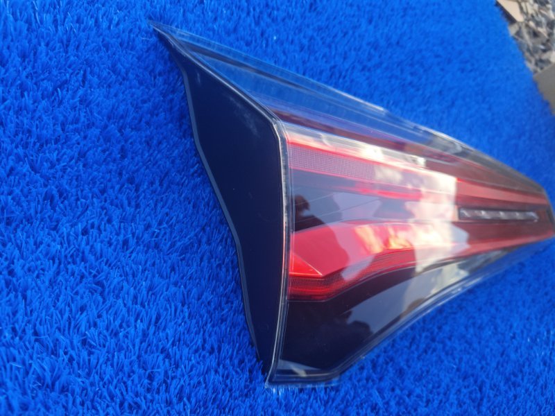 Стоп вставка задний левый Toyota Rav4 40