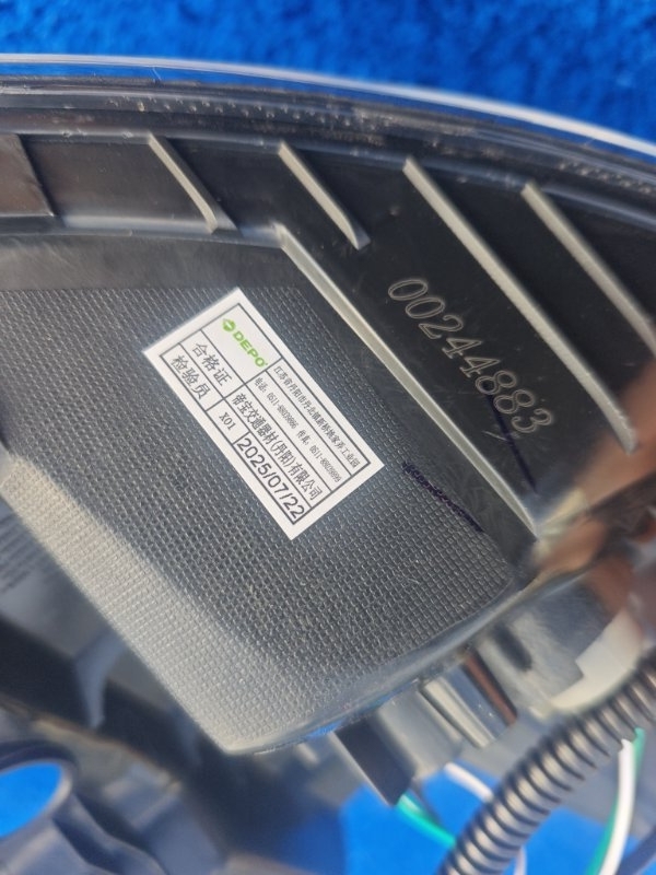 Стоп-сигнал задний правый Rav4 2016-2019 40 Стоп-сигнал задний правый Rav4 2016-2019 40