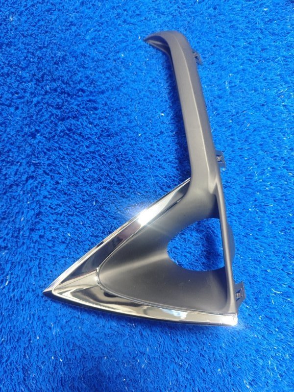 Накладка противотуманной фары передняя правая Lexus RX 2015-2022 53141-48080 новая