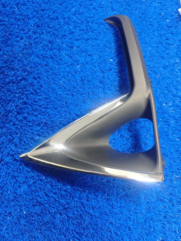 Накладка противотуманной фары передняя правая RX 2015-2022