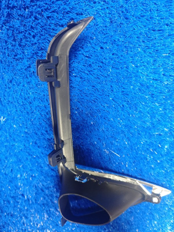 Накладка противотуманной фары передняя правая RX 2015-2022