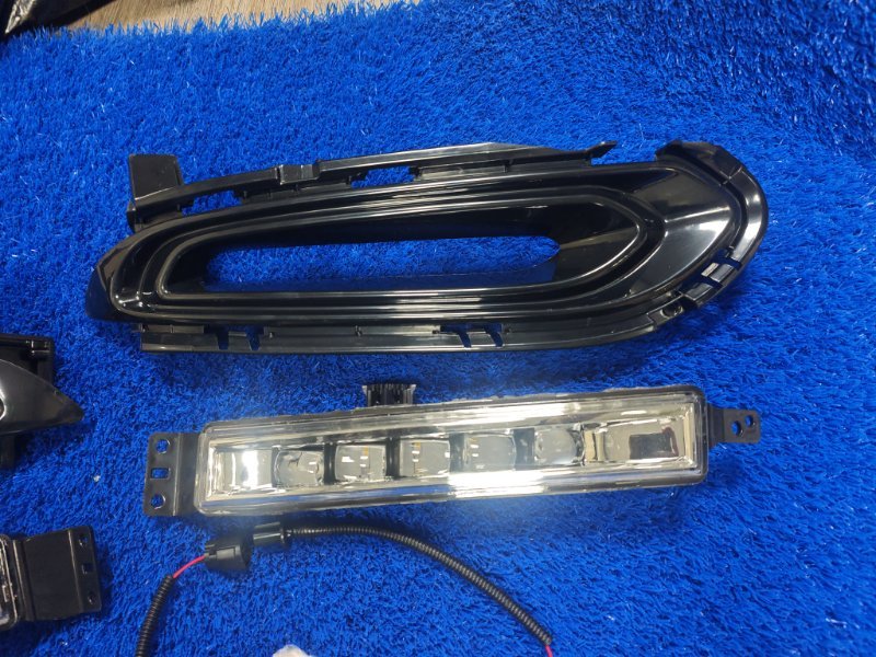 Туманки передние Vezel 2013-2018 RU